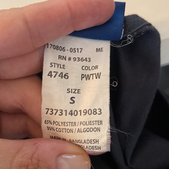 Cherokee scrub top - Picture 3 of 3